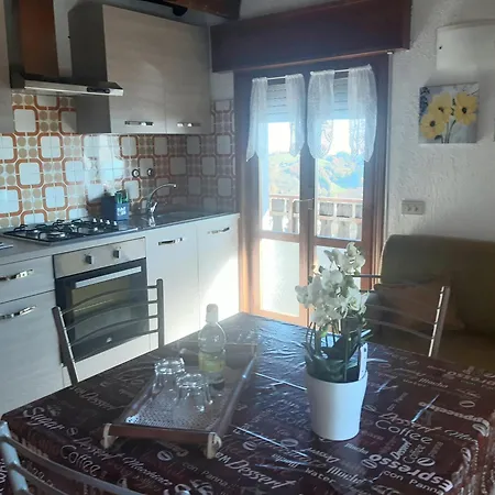 Apartment Mansarda Accogliente A *